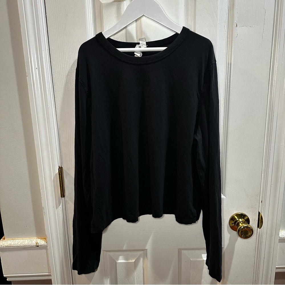 Lululemon Black Long Sleeve T-shirt Stretch Active 12